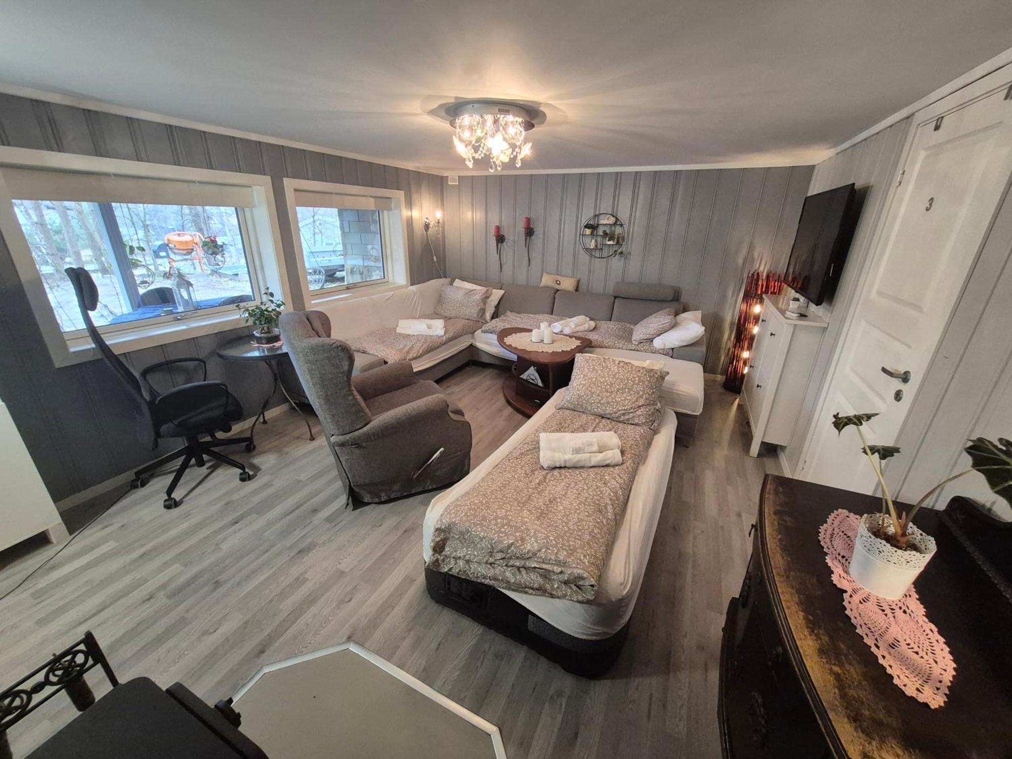 Mormors Basseng Apartment Kristiansand Exterior photo